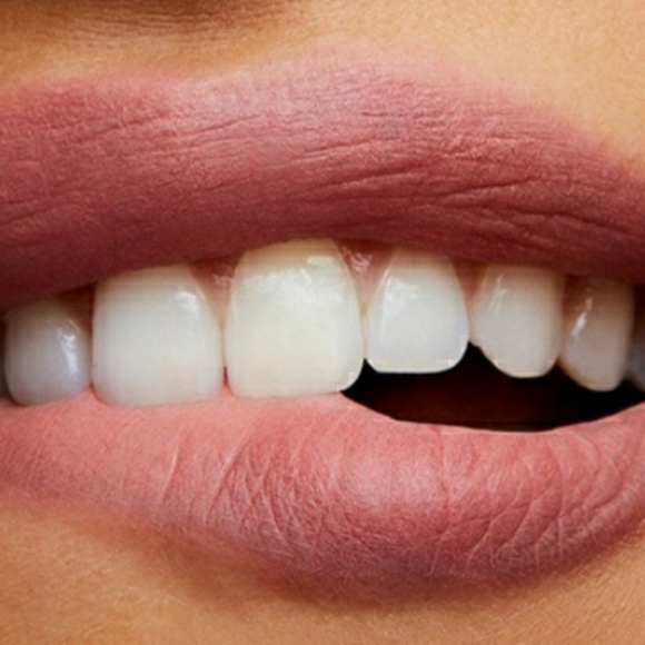 reverence mac powder kiss